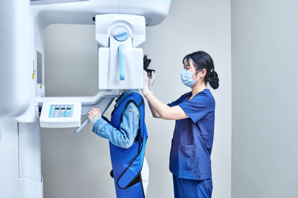 Best Cracked Tooth Emergency Dentist  in La Quinta, CA